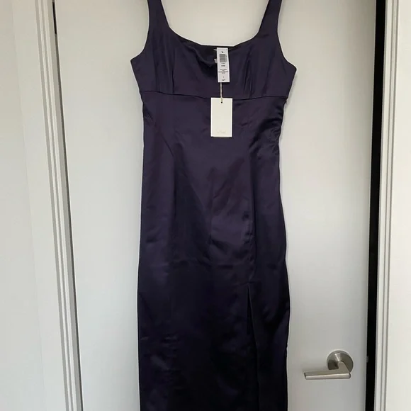 NWT Aritzia Shine Satin Midi Dress - Picture 3 of 3